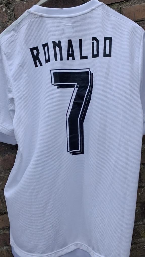 RONALDO.  Real Madrid.  2014  XL ?, Verzamelen, Ophalen, Zo goed als nieuw, Buitenlandse clubs, Shirt