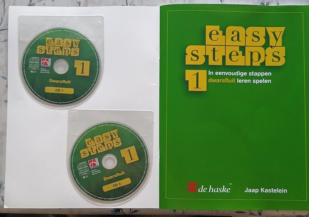 Nieuw lesboek dwarsfluit easy steps 1 inclusief 2 cd's, Muziek en Instrumenten, Bladmuziek, Overige genres, Les of Cursus, Ophalen of Verzenden