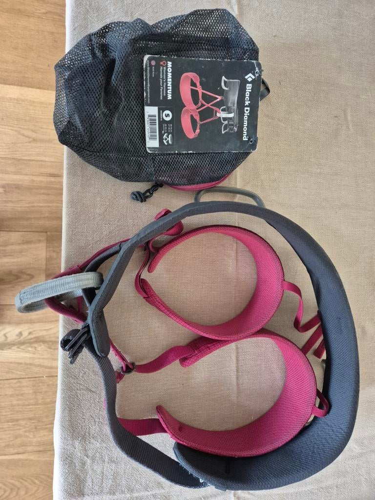 Black Diamond Momentum klimgordel maat S, Ophalen of Verzenden, Klimsport-accessoire