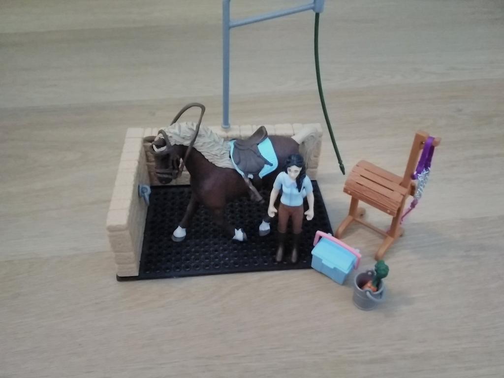 Schleich poetsplaats, Ophalen of Verzenden