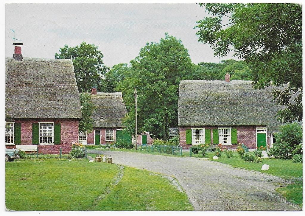 Drenthe oude boerderijen gelopen Ansichtkaart (B2475 ), Ophalen of Verzenden, 1980 tot heden, Gelopen, Drenthe