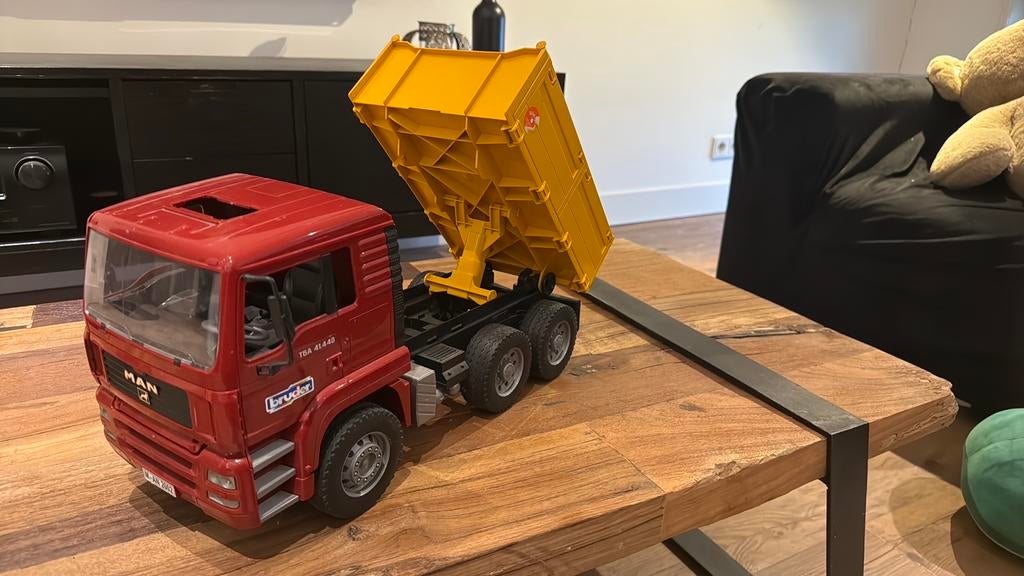 Bruder vrachtwagen, Hobby en Vrije tijd, Modelauto's | 1:32, Ophalen of Verzenden, Gebruikt