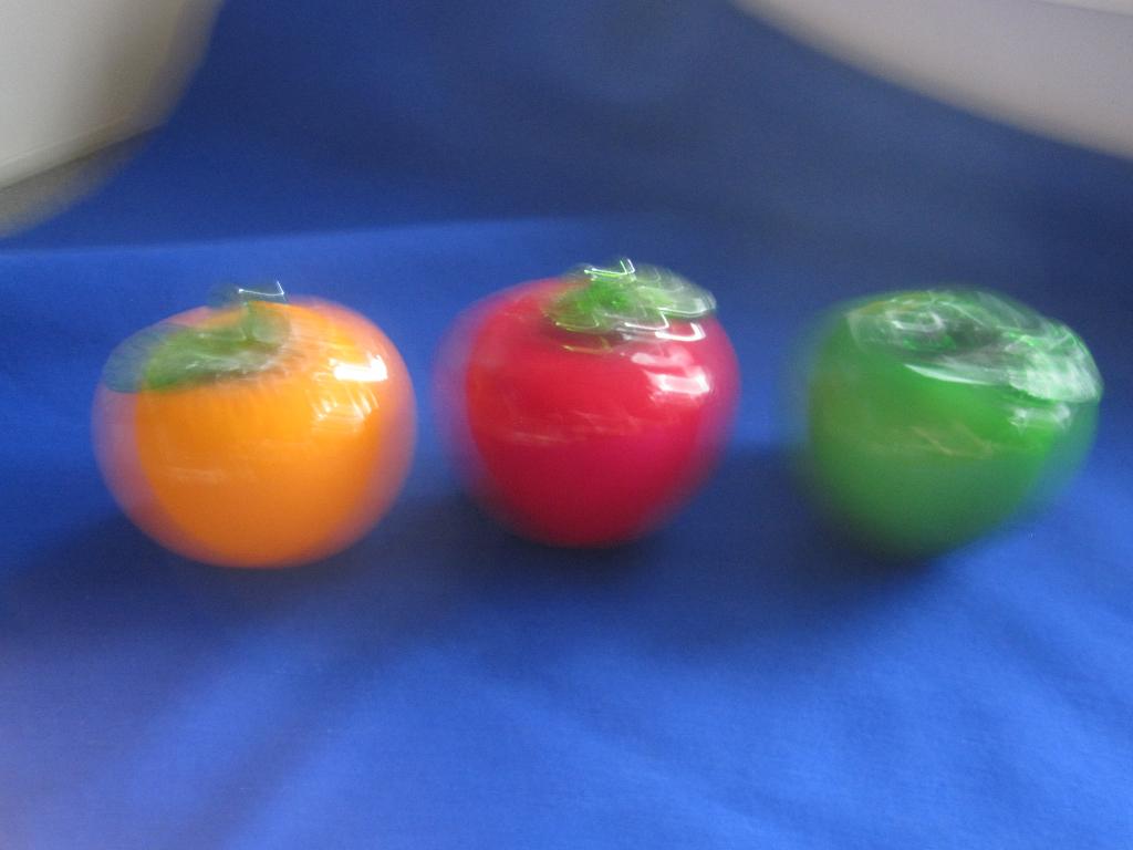 Murano glaswerk appels 3 stuks oranje groen rood, Antiek en Kunst, Ophalen