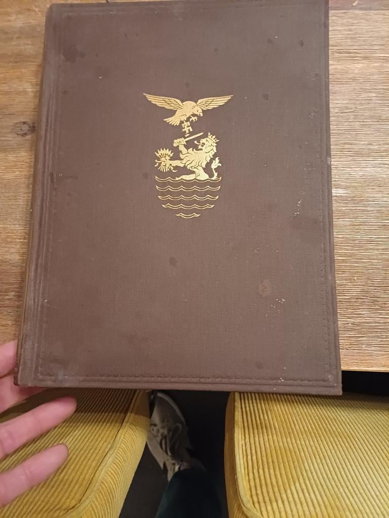 Boek: Onderdrukking en Verzet - Nederland in Oorlogstijd, Boeken, Van Loghum Slaterus, Ophalen of Verzenden, Algemeen, Tweede Wereldoorlog