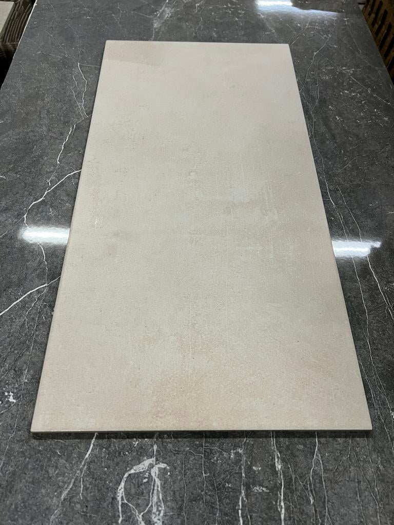 Vloertegels 30x60 cm kleur Bone €22,- per m2 op=op, Ophalen, 40 tot 60 cm, Keramiek, Nieuw