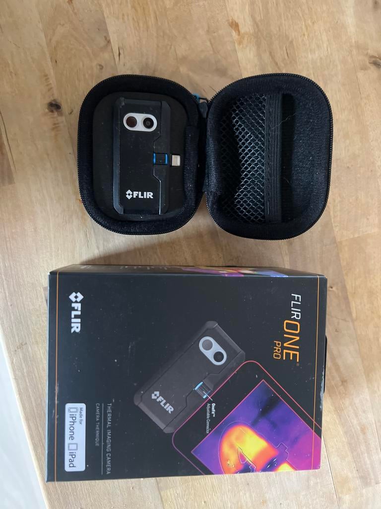 Flir One Pro Warmtebeeldcamera, Ophalen of Verzenden, Zo goed als nieuw, Compact, Geen optische zoom