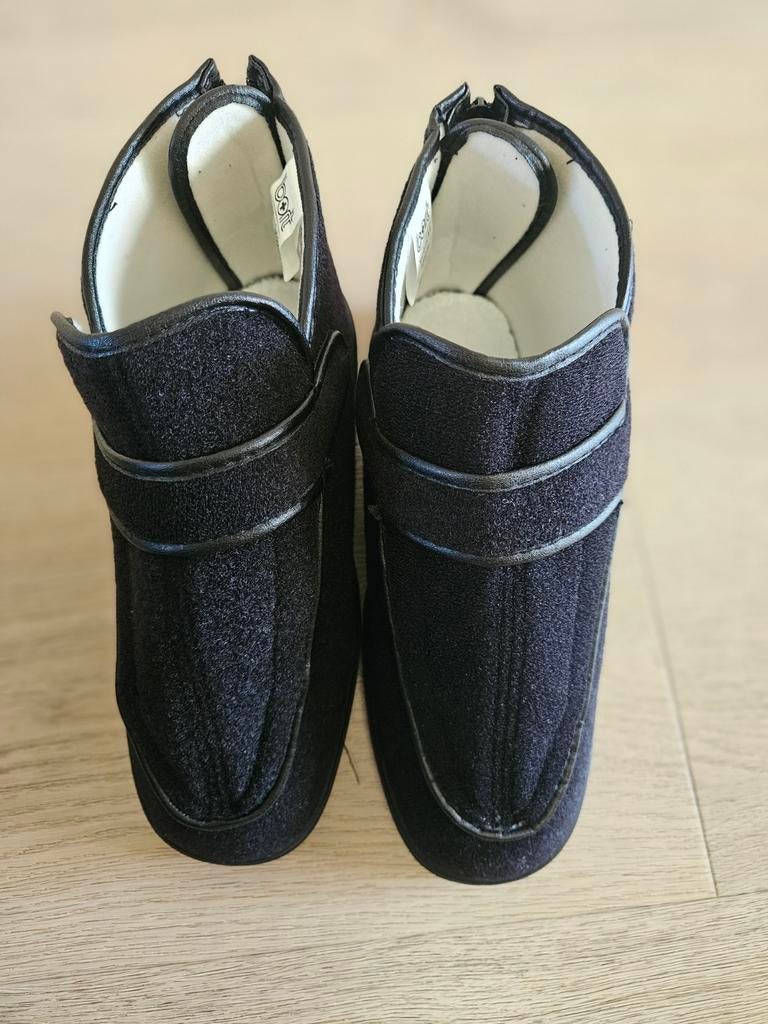 Verbandschoenen maat 42, Ophalen of Verzenden, Zo goed als nieuw, Zwart