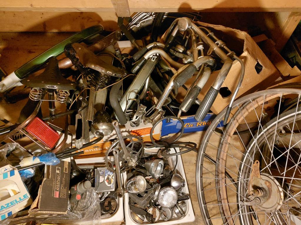 Grote partij fiets onderdelen, Fietsen en Brommers, Ophalen, Gebruikt