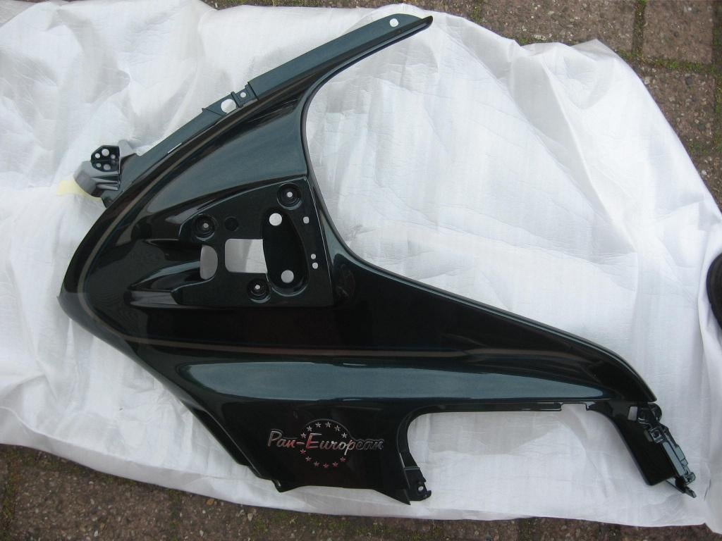 nieuw linker top kuipdeel // st1100 1998, Motoren, Ophalen of Verzenden, Nieuw