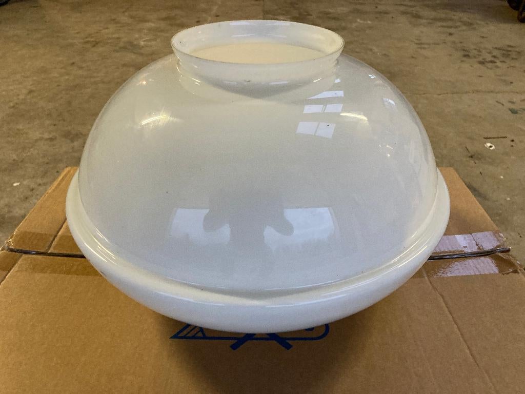 Fraaie Art Deco glazen lampenkap., 25 tot 50 cm, Wit, Ophalen of Verzenden, Zo goed als nieuw