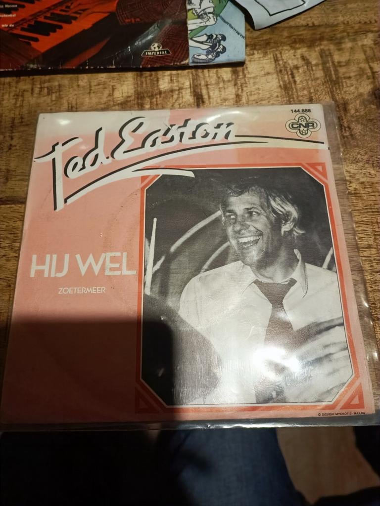 Ted Easton - hij wel, Ophalen of Verzenden, Zo goed als nieuw, Overige formaten, Levenslied of Smartlap