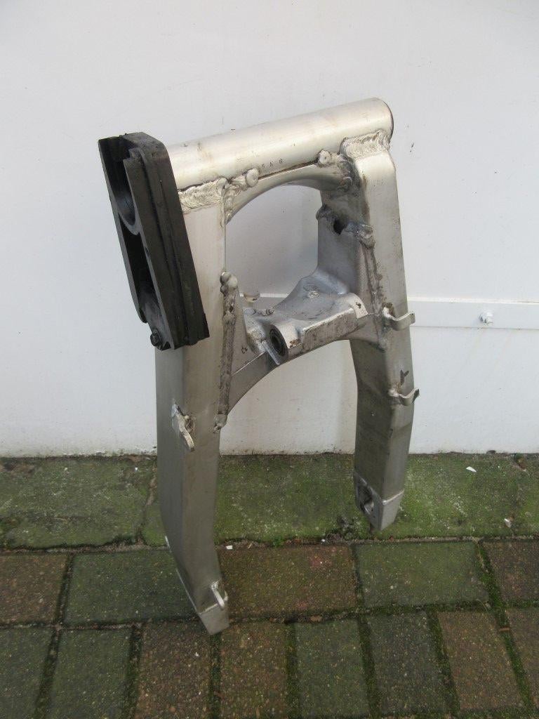Suzuki RF900 achterbrug RF 900 R achter brug vork swingarm, Ophalen of Verzenden, Gebruikt