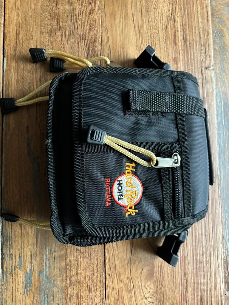 Hard Rock Cafe CD tasje, Verzamelen, Ophalen of Verzenden, Zo goed als nieuw