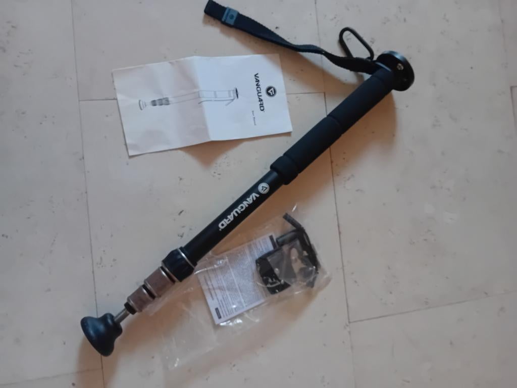 VANGUARD STATIEF 1 POOT  IGST, Ophalen of Verzenden, Gebruikt, Minder dan 150 cm, Eenpoot