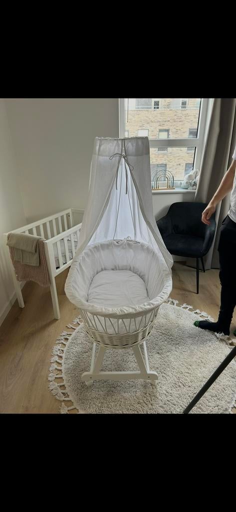 Wieg, Kinderen en Baby's, Babywiegjes en Ledikanten, Ophalen, Zo goed als nieuw, Wieg