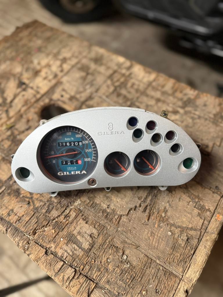 Gilera runner km teller goede staat, Ophalen of Verzenden, Zo goed als nieuw, Overige typen, Overige merken