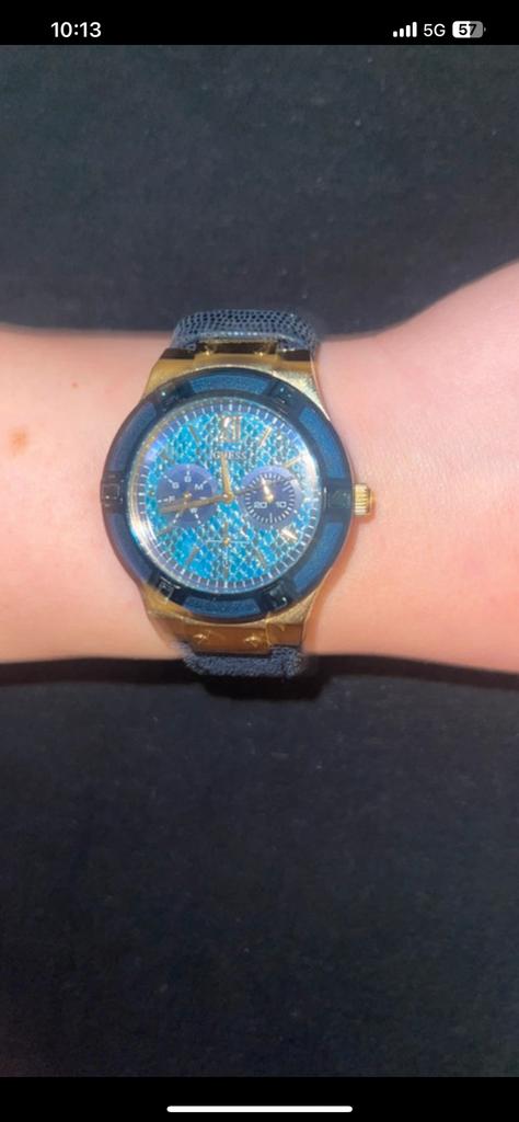 Prachtig Guess horloge, Ophalen of Verzenden, Zo goed als nieuw, Staal, Guess