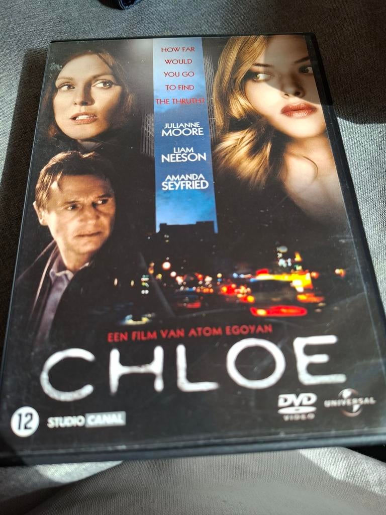 Chloe, Alle leeftijden, Verzenden, Zo goed als nieuw