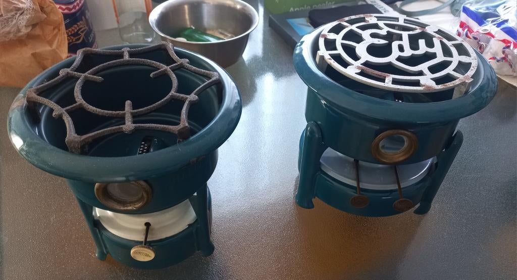 Haller en Edy oliestel, Ophalen