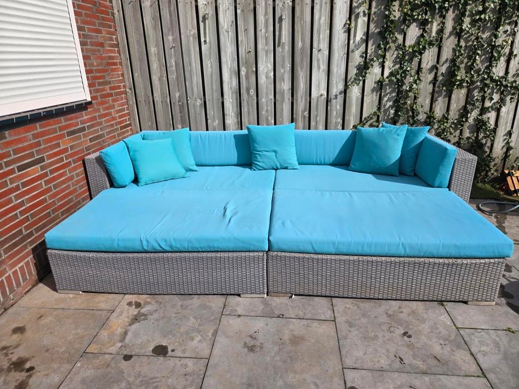 Loungeset met aqua kleur kussensset, Ophalen
