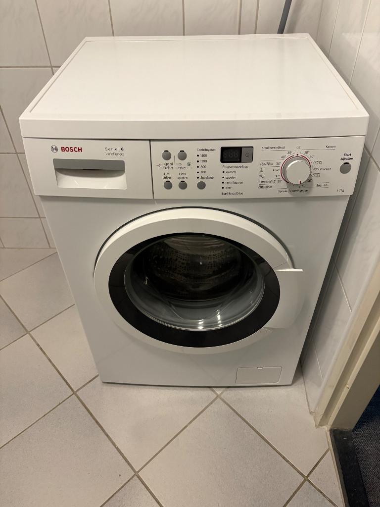 Aangeboden Bosch wasmachine, Witgoed en Apparatuur, Wasmachines, Ophalen, Zo goed als nieuw, 1200 tot 1600 toeren, 85 tot 90 cm