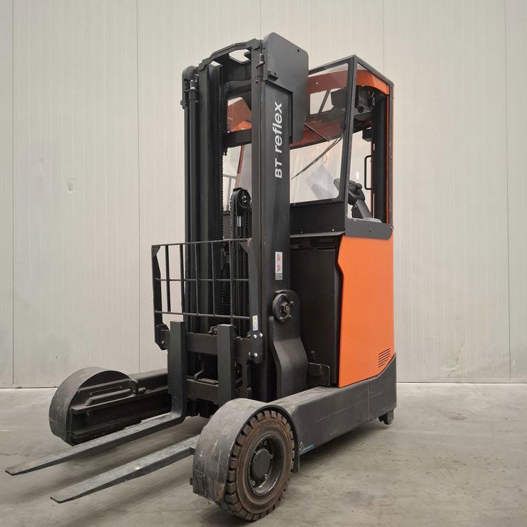 TOYOTA RRE160HR (met buitenbanden), 1000 tot 2000 kg, Elektrisch, Reachtruck, TOYOTA