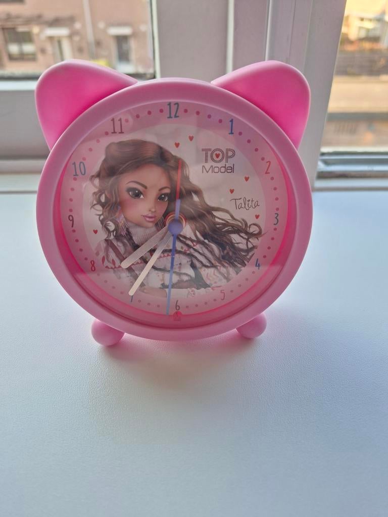 Top Model Talita Wekker - Roze, Ophalen of Verzenden, Nieuw, Analoog, Wekker of Tafelklok