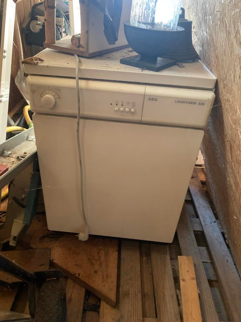 AEG Lavatherm 330 Wasdroger - Betrouwbaar en Functioneel, Ophalen of Verzenden, Gebruikt