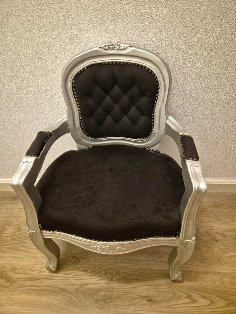 Barok kinderstoel - Zilver met zwart, Huis en Inrichting, Stoelen, Zo goed als nieuw, Eén, Hout, Stof, Zwart, Ophalen