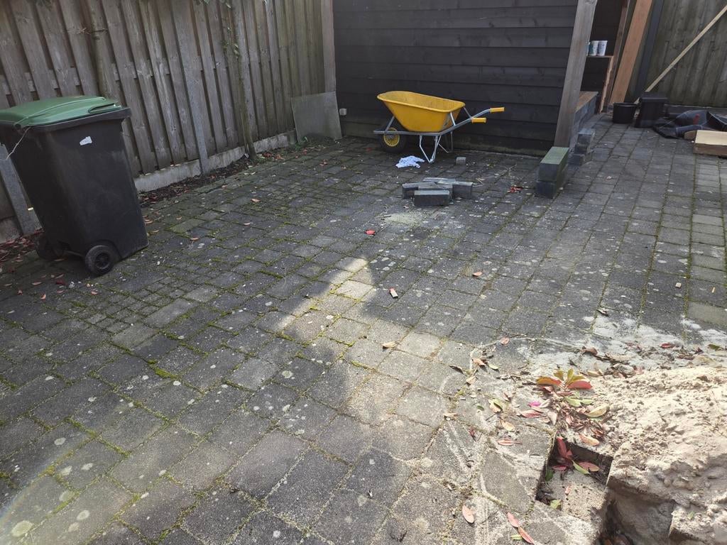 Gratis af te halen 20x30 en 20x20 koppelstones, Ophalen of Verzenden, Gebruikt, Beton, Klinkers