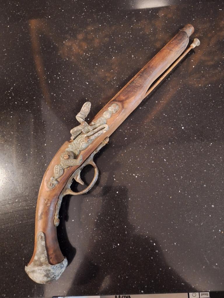 Antiek decoratief vuursteenpistool - Houten replica, Ophalen