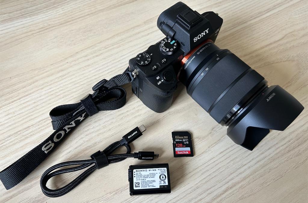 Sony A7 II + 28-70mm | 34 clicks | Nieuwstaat, Ophalen of Verzenden, Zo goed als nieuw, Sony, 24 Megapixel