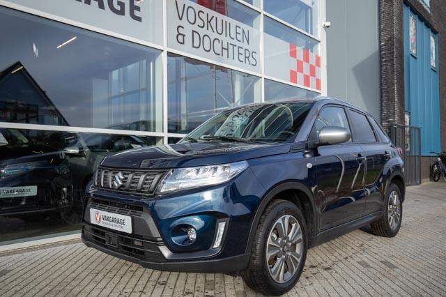 Suzuki Vitara 1.5 Hybrid Privilege Style Blue, 12 maanden, Gebruikt, Zwart, 4 cilinders