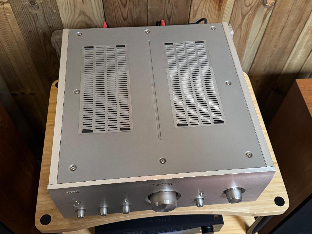 Denon PMA 2000 AE, Gebruikt, 120 watt of meer, Stereo, Ophalen