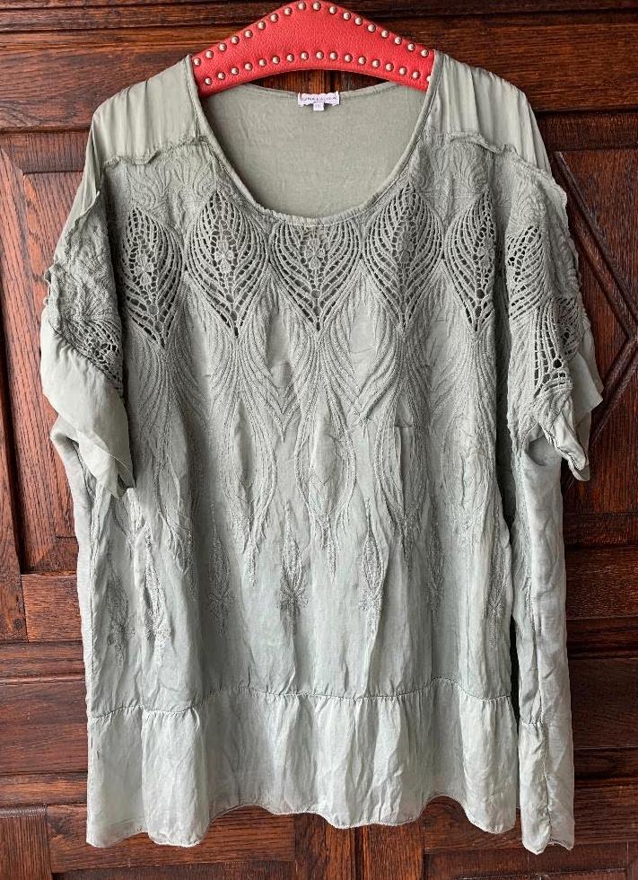 Oud-groene kant blouse, tuniek, bloes, top; XXL; Gina Laura, Kleding | Dames, Ophalen of Verzenden, Zo goed als nieuw, Groen, Blouse of Tuniek