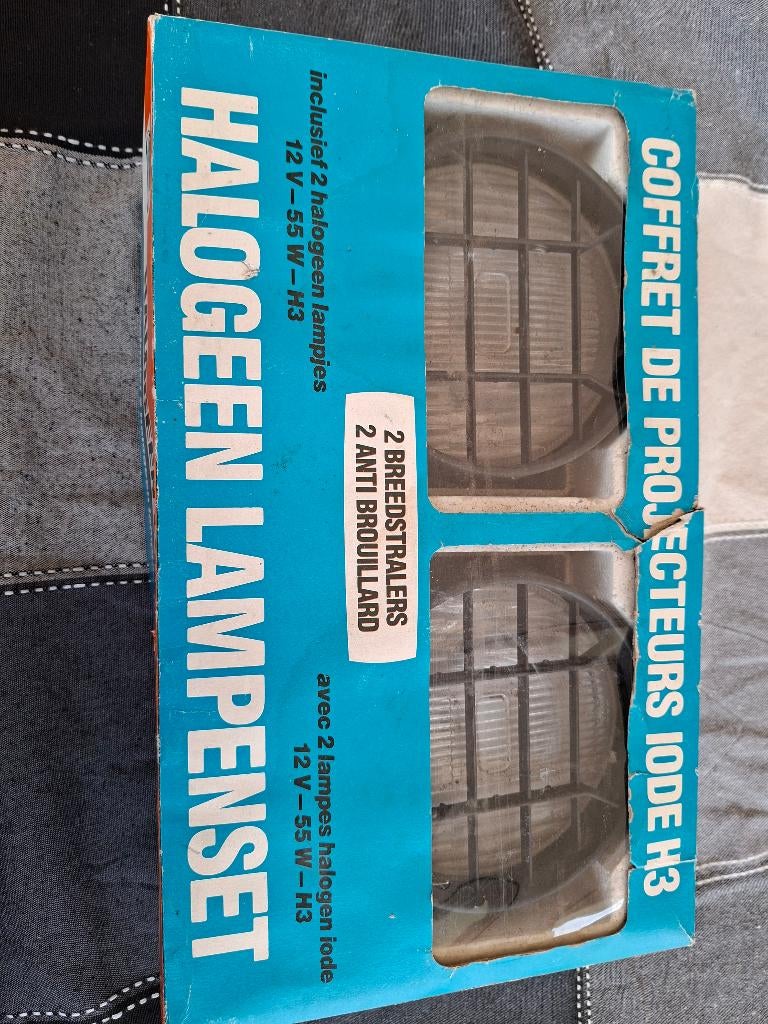 2 breedstralers halogeen lampen auto oud met doos, Ophalen of Verzenden, Nieuw