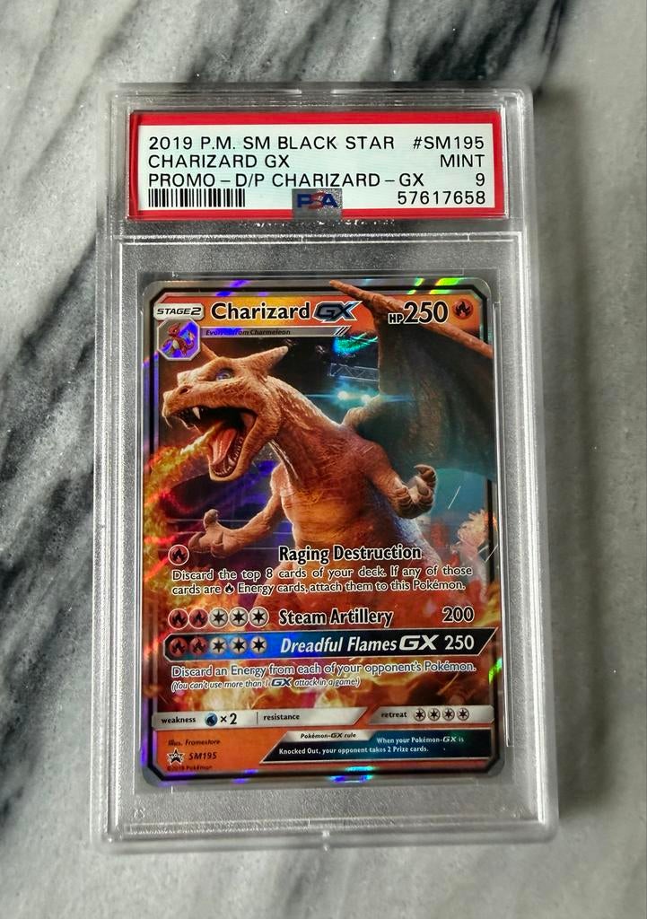 Charizard GX SM195 PSA 9 Pokémon Kaart - Pokémon TCG, Ophalen of Verzenden, Zo goed als nieuw, Losse kaart, Foil