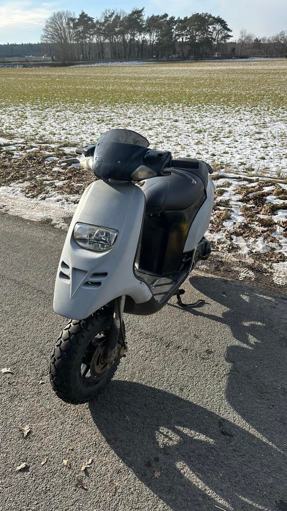 Piaggio Typhoon 70cc, Fietsen en Brommers, Scooters | Piaggio, Ophalen, Tweetakt, Gebruikt, Overige modellen