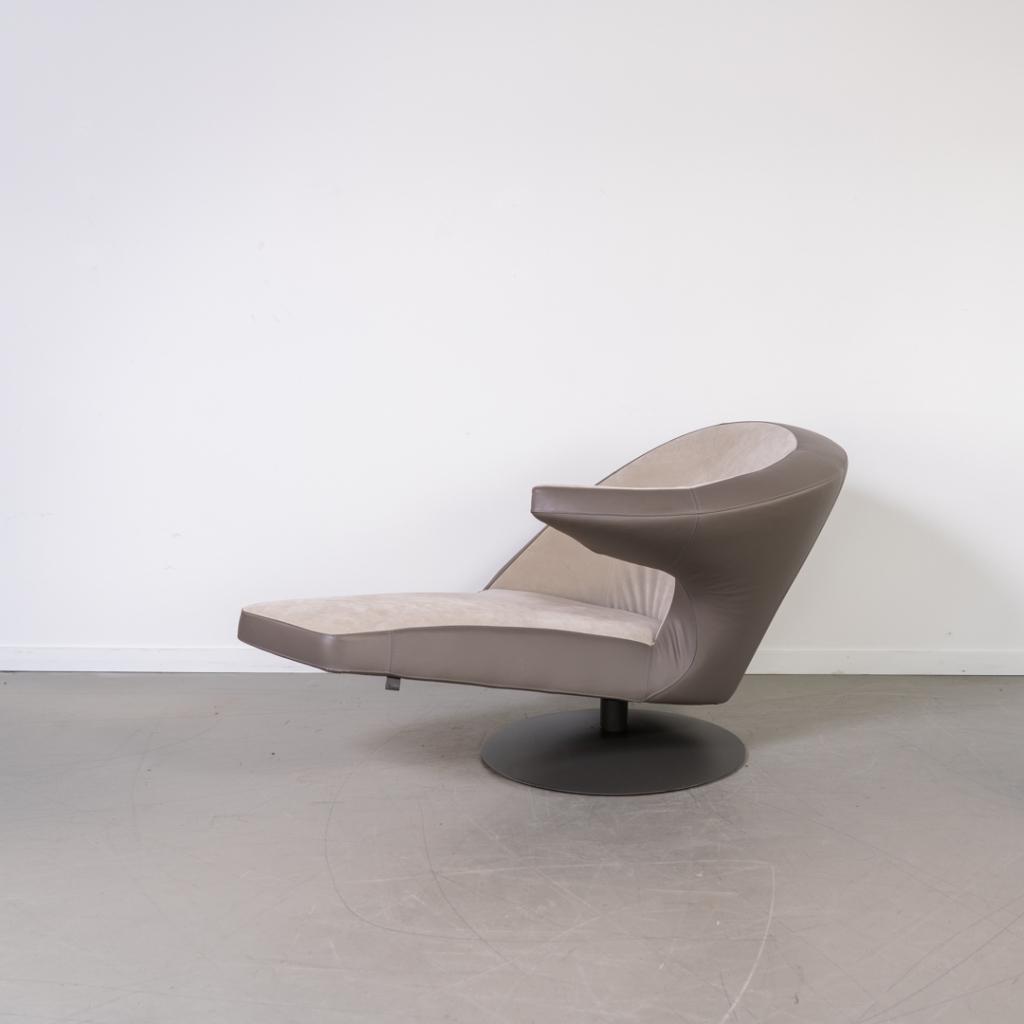 2x Leolux Parabolica Fauteuil Beige Suède/Grijs Leer - Zwart, Huis en Inrichting, Fauteuils, Niet ingevuld, Leer, Niet ingevuld