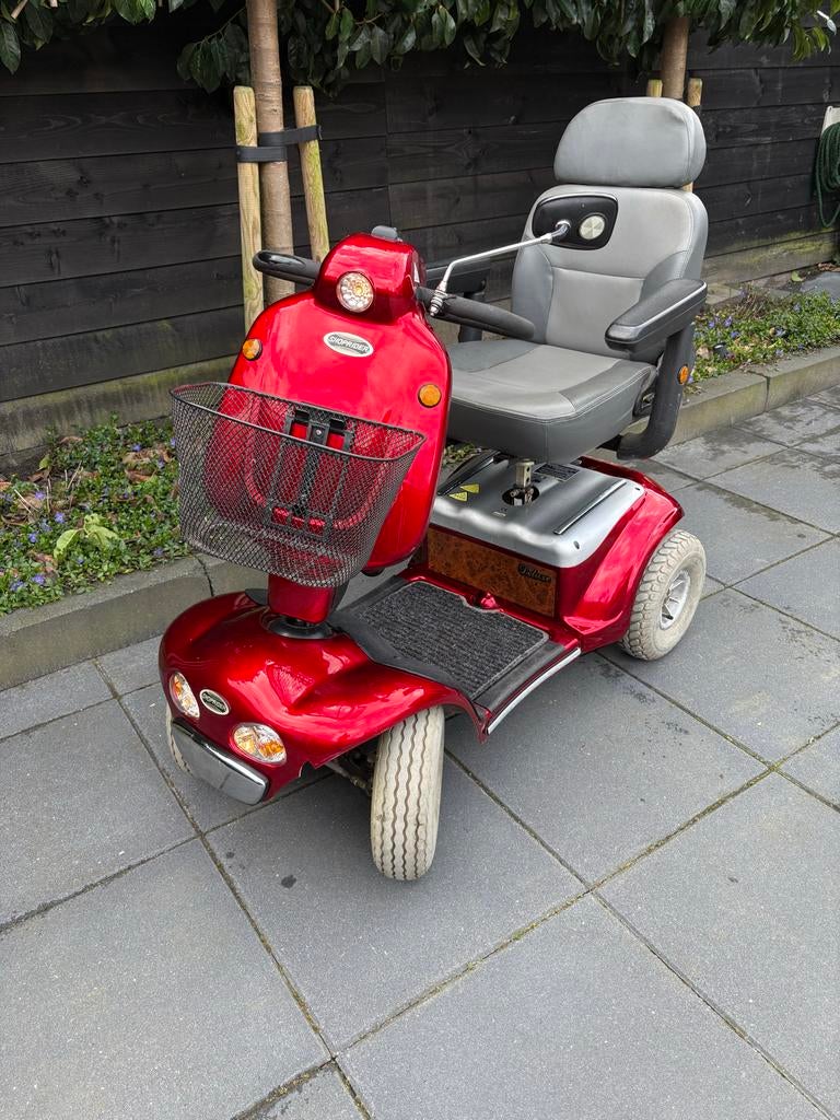 Nette scootmobiel, Ophalen
