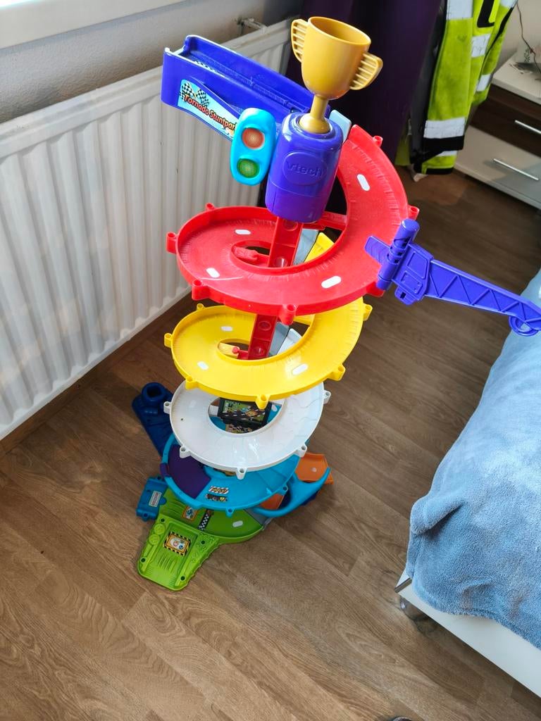 VTech Toet Toet Auto Tornado Stuntpark, Ophalen, Gebruikt, 2 tot 4 jaar
