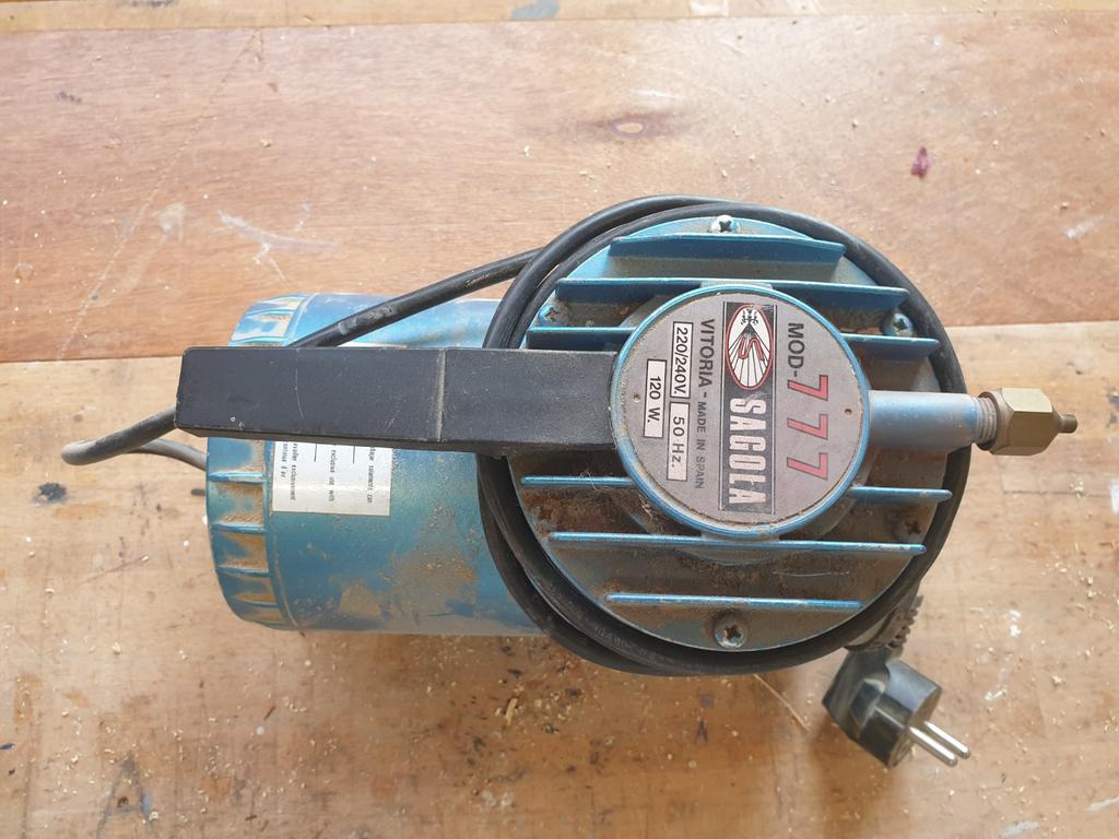 Kleine compressor, Minder dan 25 liter, Ophalen, Minder dan 200 liter/min