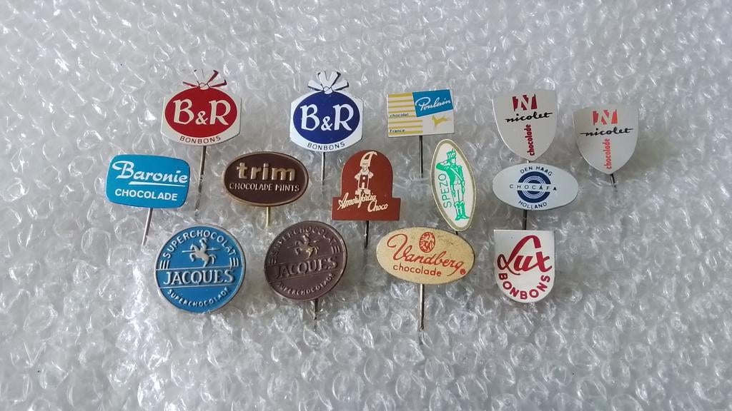 14 verschillende speldjes chocolade, Ophalen of Verzenden, Zo goed als nieuw, Overige onderwerpen