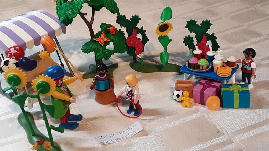 70212 kinderfeestje met clown, Kinderen en Baby's, Speelgoed | Playmobil, Zo goed als nieuw, Complete set, Ophalen of Verzenden