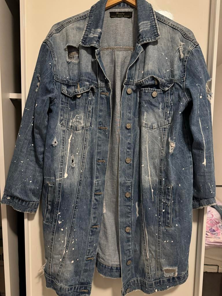 Blauwe spijkerjas met verfspatten, Kleding | Dames, Ophalen of Verzenden, Zo goed als nieuw, Maat 38/40 (M), Blauw