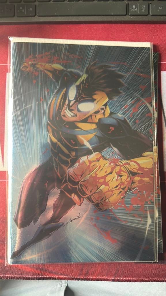 Invincible #1 godtail virgin foil exclusive, Eén comic, Ophalen of Verzenden, Amerika