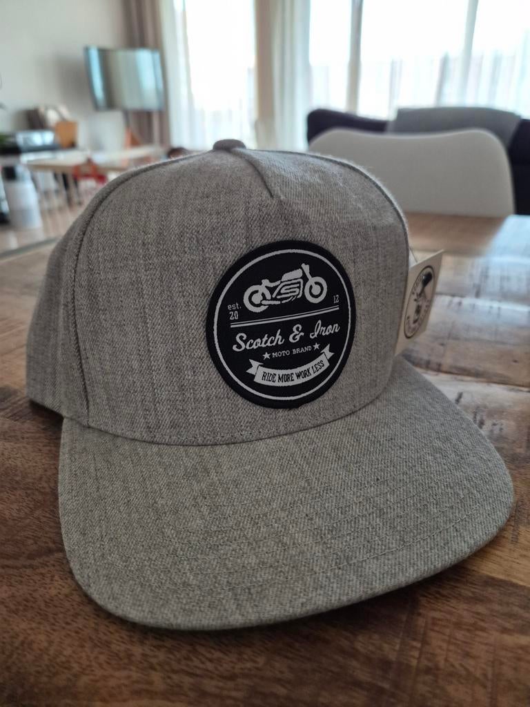 Scoths and iron, Ophalen of Verzenden, Nieuw