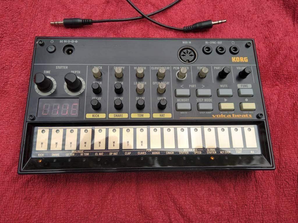 Korg Volca Beats, Muziek en Instrumenten, Drumcomputers, Ophalen of Verzenden, Zo goed als nieuw, Korg