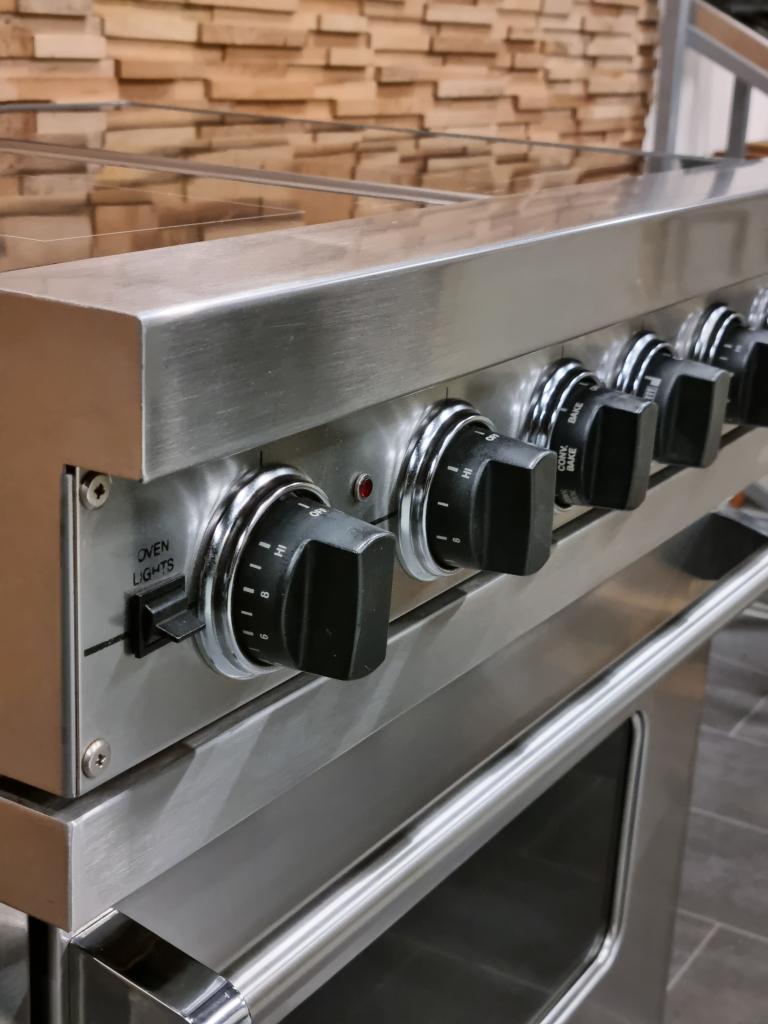 Luxe Fornuis Viking 76cm rvs keramisch 4 zone 1oven 80 cm, Witgoed en Apparatuur, Fornuizen, Niet ingevuld, 60 cm of meer, Keramisch