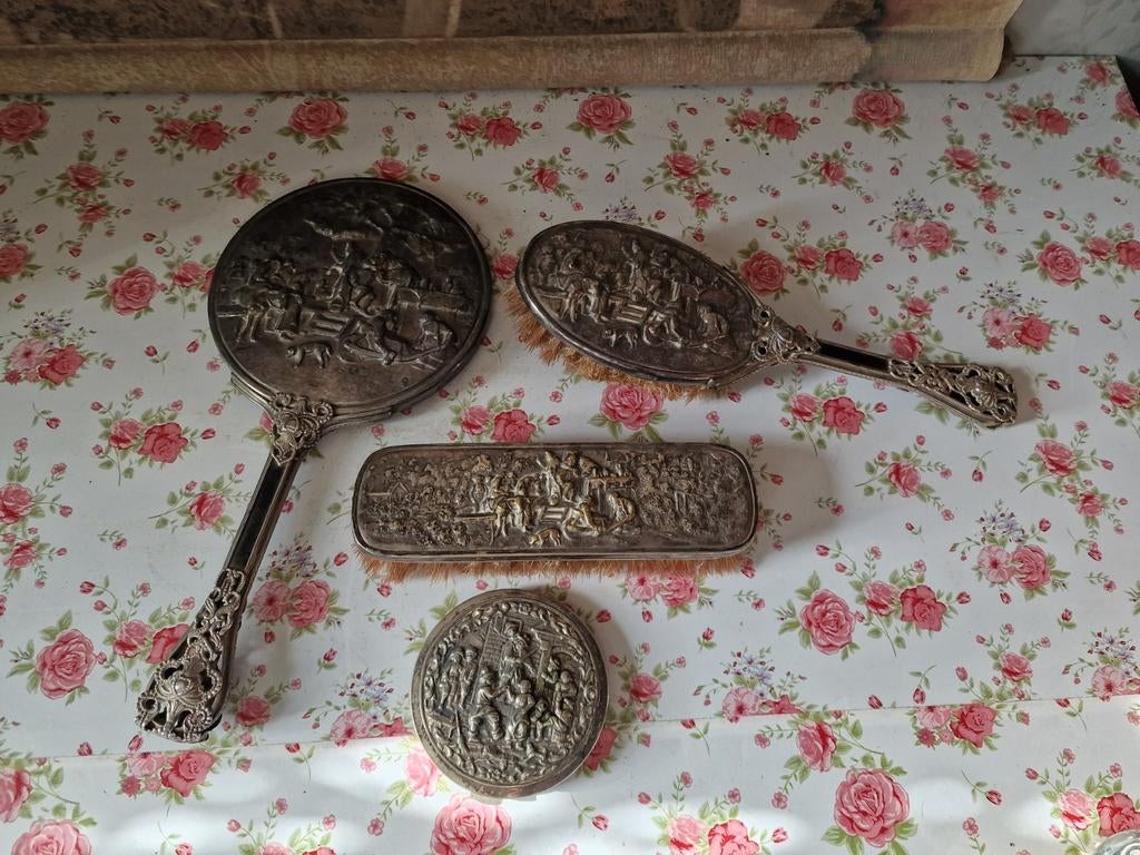 Antiek verzilverde kaptafelset, Antiek en Kunst, Antiek | Goud en Zilver, Ophalen of Verzenden